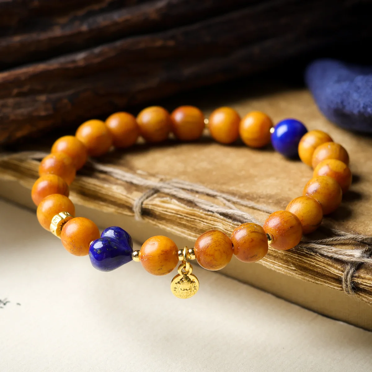Original Tibetan Bone Round Bead Bracelet Cultural Play Lapis lazuli fart peach Ethnic Style Hand String Jewelry