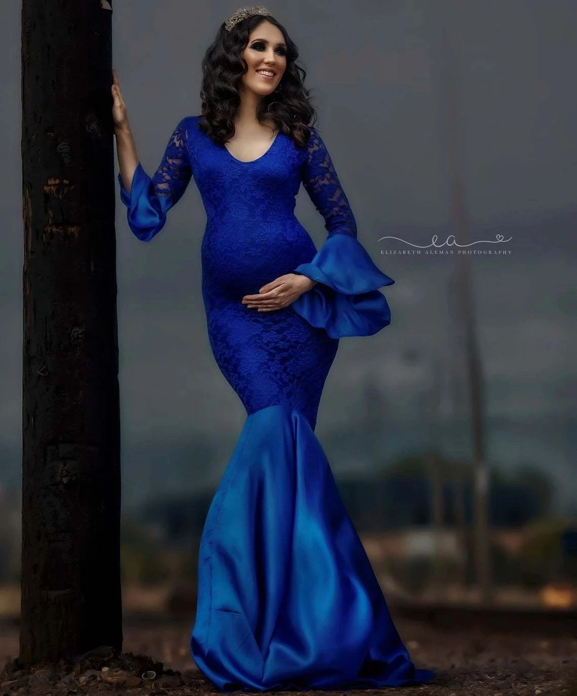 Gaun Maxi Ibu Hamil Putri Duyung Renda Bahu Terbuka Wanita Gaun Slim Fit Lengan Panjang Ruffle Leher V untuk Fotografi Baby Shower