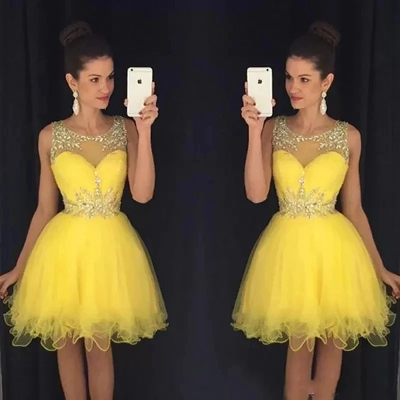 

ANGELSBRIDEP Yellow Scoops Neck Short Homecoming Dresses Sparkly Crystal Beading Tulle Graduation Formal Birthday Party Gowns