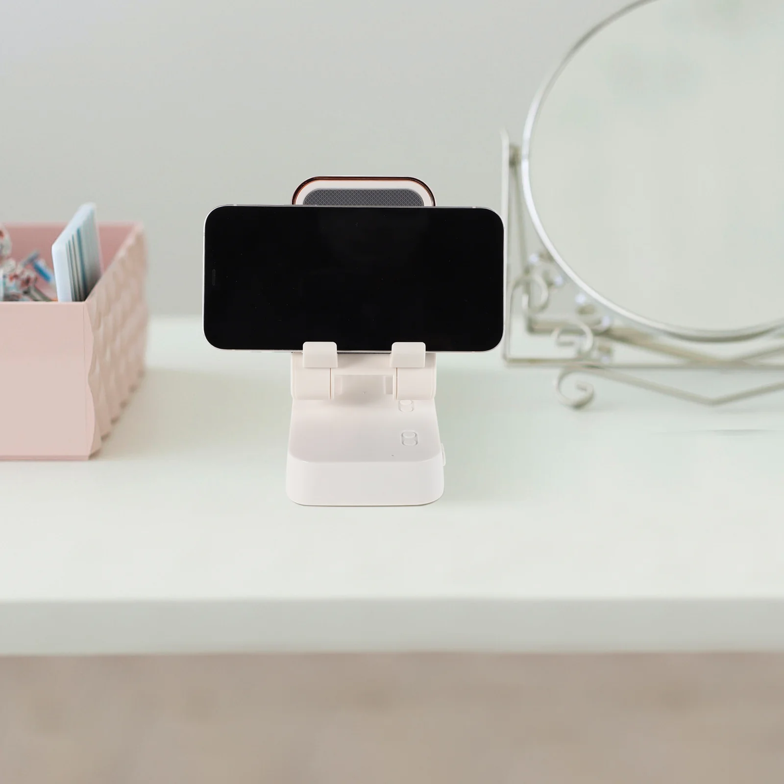 

Wireless Foldable Desktop Stand Speaker Amplifier Phone Stand Speaker Cell Sound Amplifier Chair Stand Kitchen Speaker Phone