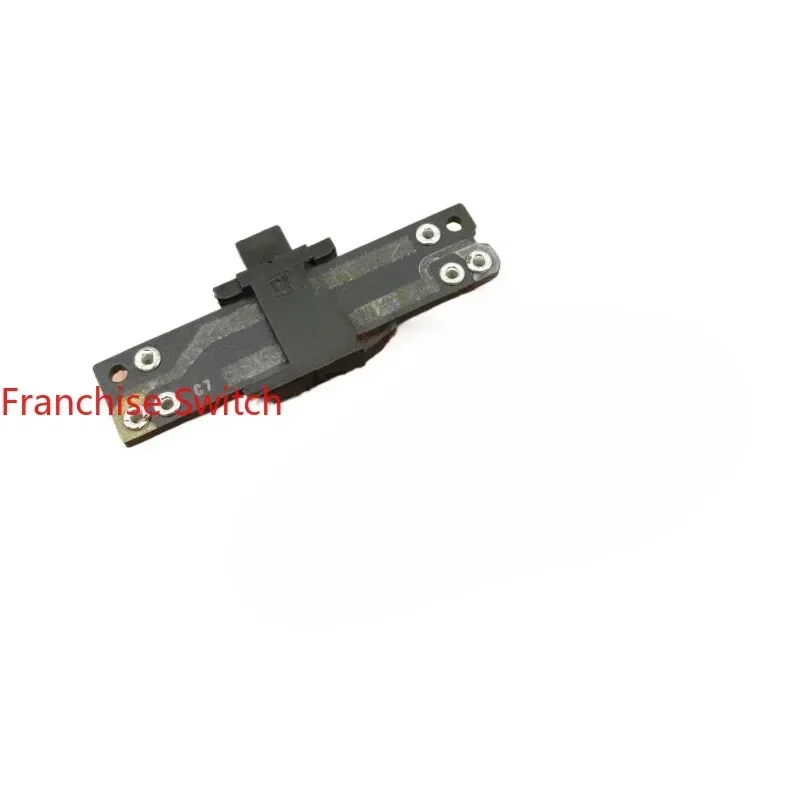 50PCS Total Length 40MM Shank 4MM 50K In-line Double Horizontal Straight-sliding Potentiometer B50K Sliding Fader Modulation