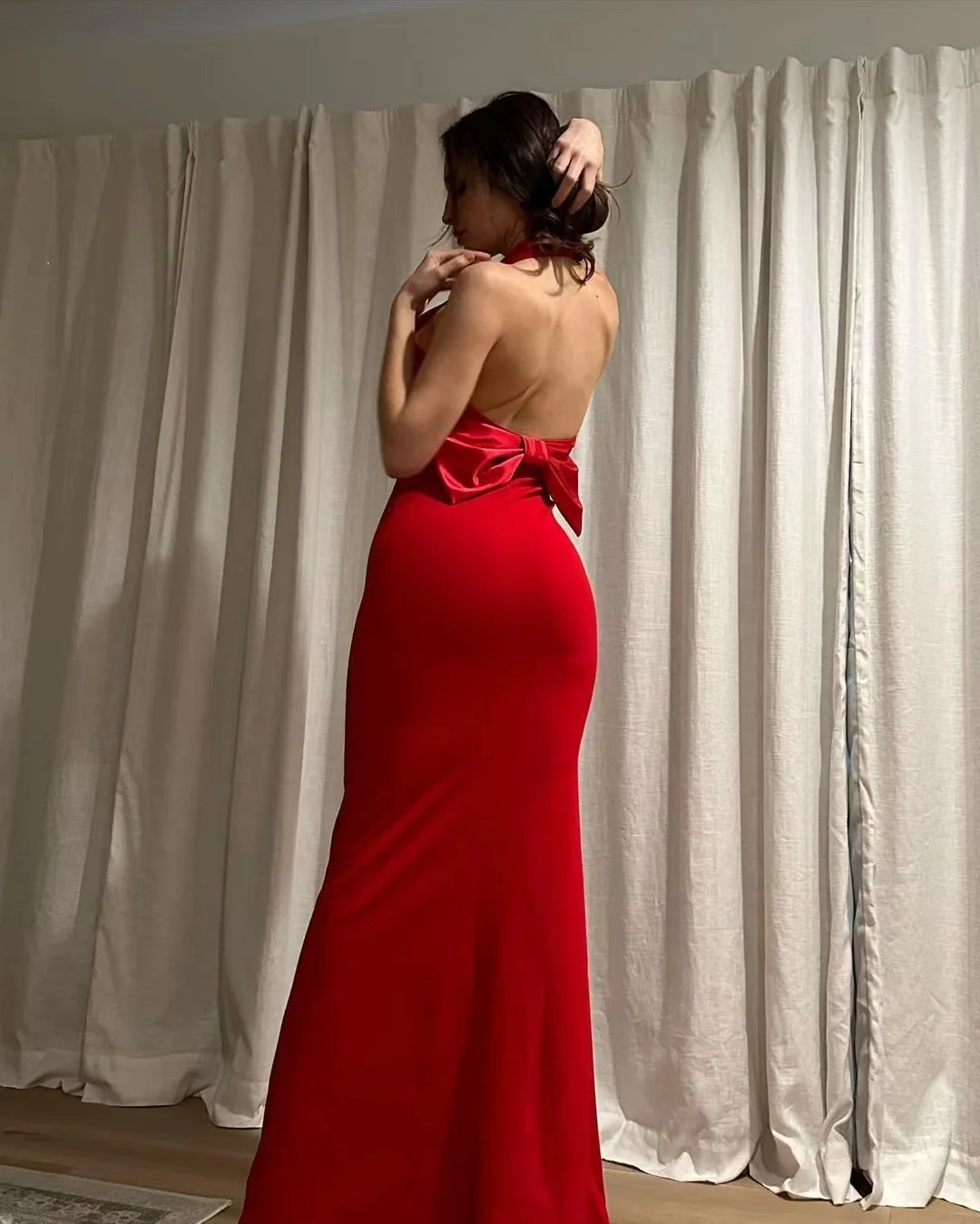 Red Color Women Sexy Halter Off the Shoulder Backless Bow Bodycon Floor-Length Dress Celebrate Wedding Party Celebrate Vestido