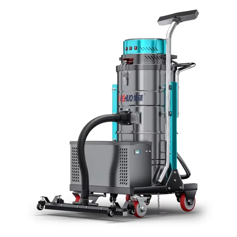 

Взрывозащищенный мобильный промышленный пылесос с большой мощностью всасывания для очистки от древесной щепы и воды