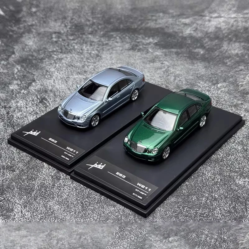 

Масштабная модель автомобиля Mercedes-Benz E63 W211 (1:64), литая под давлением, из сплава, статическая, коллекционная, игрушка, подарок, сувенир, декор