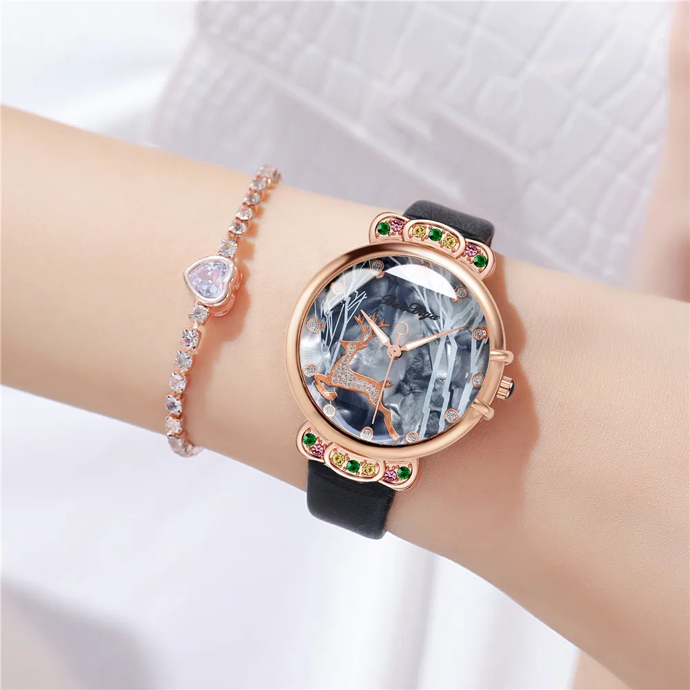 Shell Noodles Dial Design Fawn Diamond Mujeres Relojes de moda Marca Simple Ladies White Leather Wristwatches Mujer Reloj de cuarzo