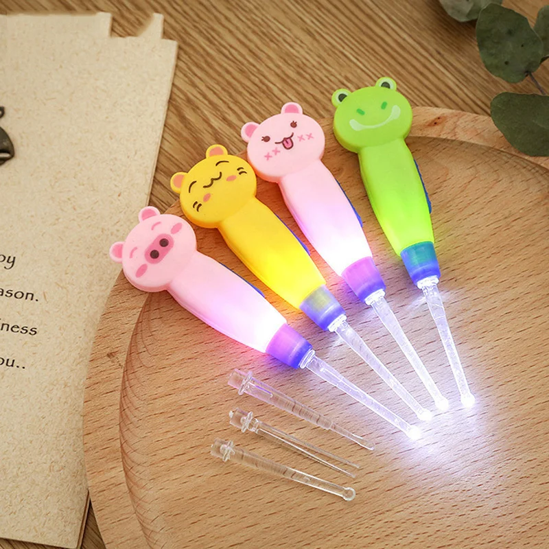 Kids Earpick LED Flashlight Baby Ear Cleaner Wax Removal Tweezer Luminous Cartoon Ear Pick Cleaning Infant Ear Care Tools