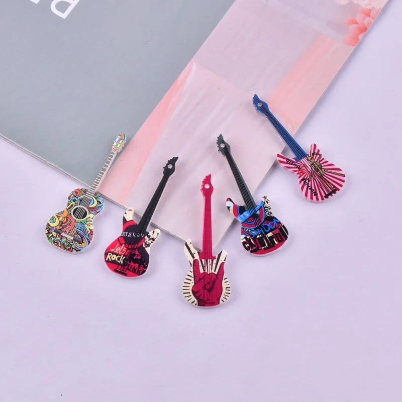 

Europe and America Multi-color Painting Guitar Necklace Pendant UNISEX Literature and Art Rock Hip Hop Party Keychain Pendant