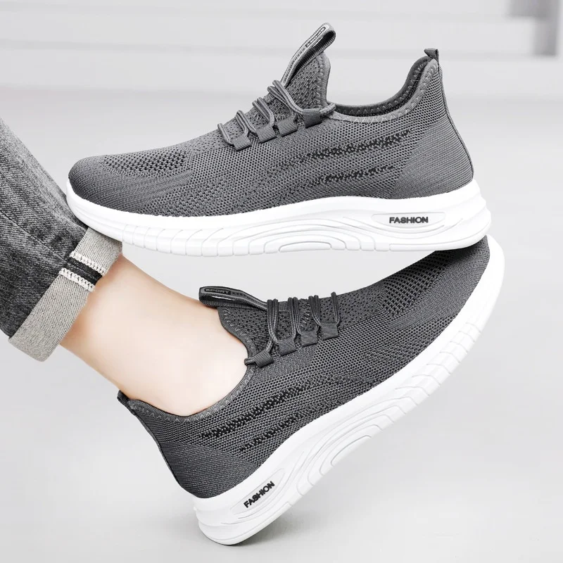 Men's Shoes New Fashion Sports Comfortable Breathable Casual Outdoor Knit Sneakers Trending Slip-On Casual Shoes