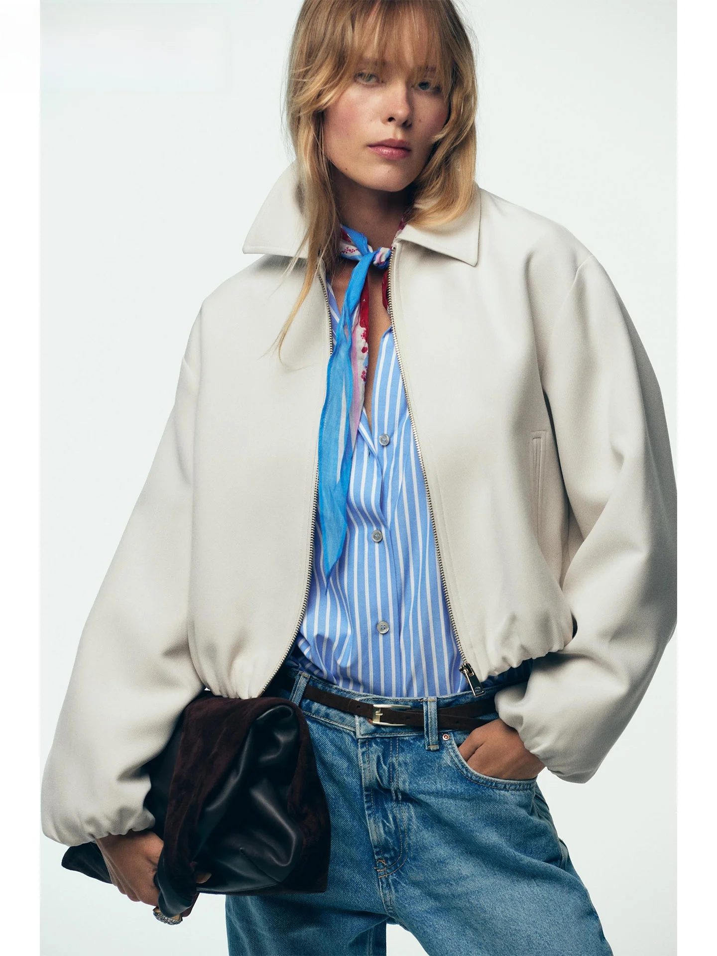 

ZAPRHA Casual Pure Color Zipper Puff Collar Jaet Versatile Outerwear for Women Autumn 2025 Long Sve Faion Ladies' Coat