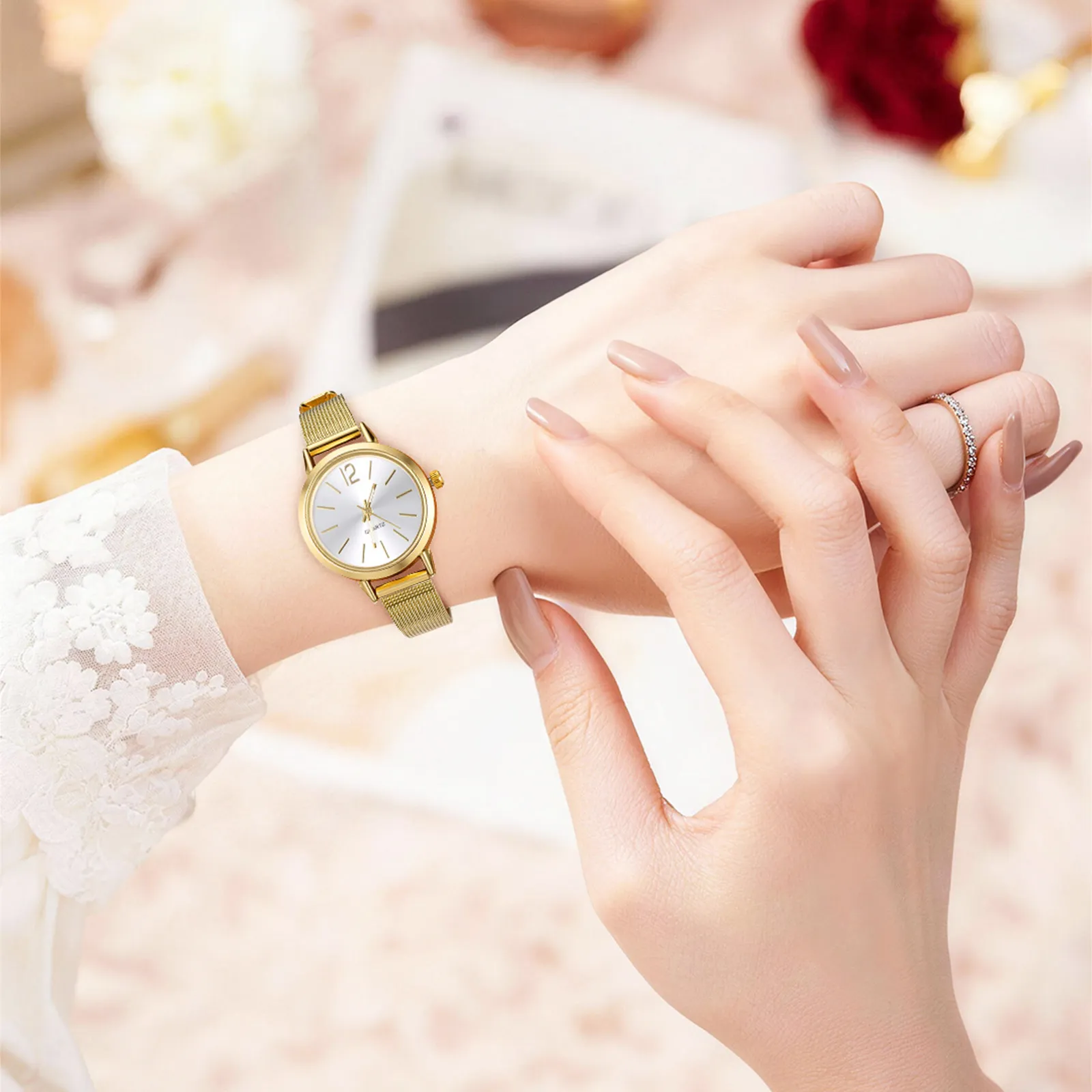 

Модные женские кварцевые часы с корпусом из золотого сплава, сетчатым ремешком-браслетом, элегантный стильный подарок на Рождество, День рождения, День святого Валентина