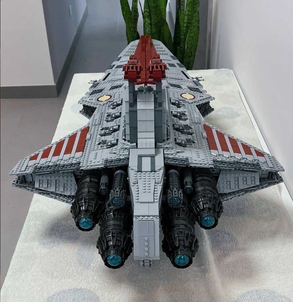 2024 NEW 75367 Biggest Venator Class Republic Attacks Cruiser Building Set Blocks Bricks Toys for Adult Boy Christmas Gifts