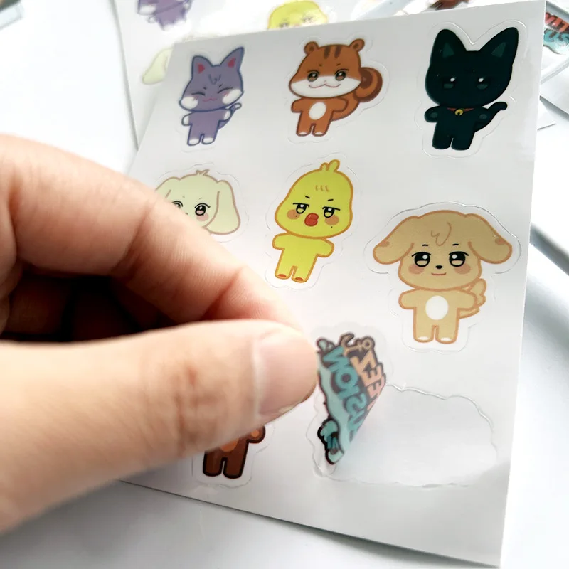 Kpop ATEEZ ANITEEZ Mighteez PVC Cartoon Schöne Wasserdichte Aufkleber DIY Tasse Aufkleber Selbstklebende Aufkleber San Fans Sammlung