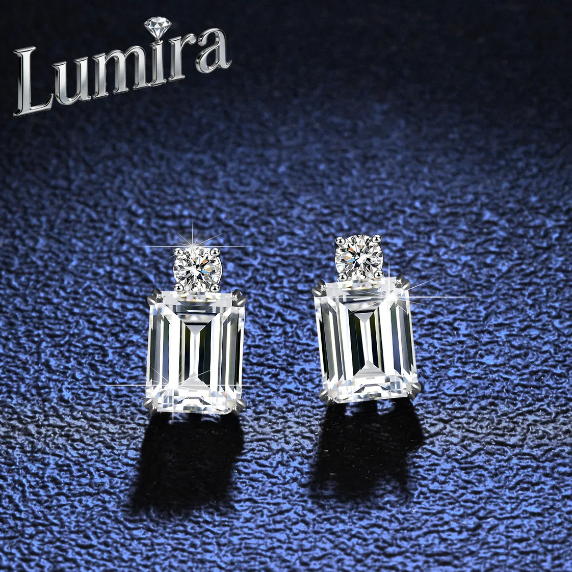 

Lumira Platinum PT950 Women's Four-Prong Stud Earrings 8-Carat Emerald-Cut Rectangular Simple Wedding-Themed Moissanite Earrings