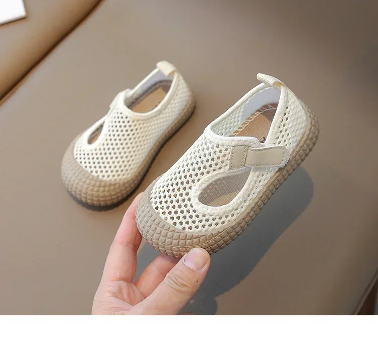 Baby Beach Shoes Children\'s sandals Soft Soled Breathable Mesh Shoes Boys Hollow Casual Girls Korean Spring Summer