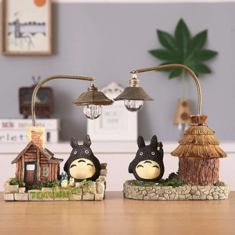 Creativity LED Desk Lamp Anime Totoro Cartoon with Bulbs Night Light for Bedroom Bedsides Desktop Ornament Gift Figure Decor