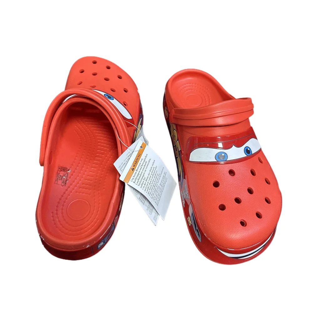 صنادل تعاون ديزني الأصلية ماكوين بيكسار شباشب شاطئ خارجية لطيفة على شكل رسوم متحركة أنيمي مضادة للانزلاق No95 شباشب سيارة