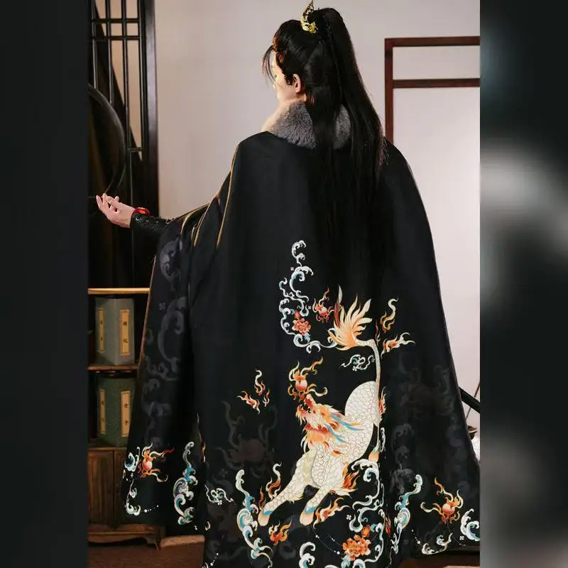 Vintage Brave Kylin Cloak Traditional Large Plush Collar Mascot Clouds Printing Long Robe Halloween Swordsman Cosplay Outer Cape