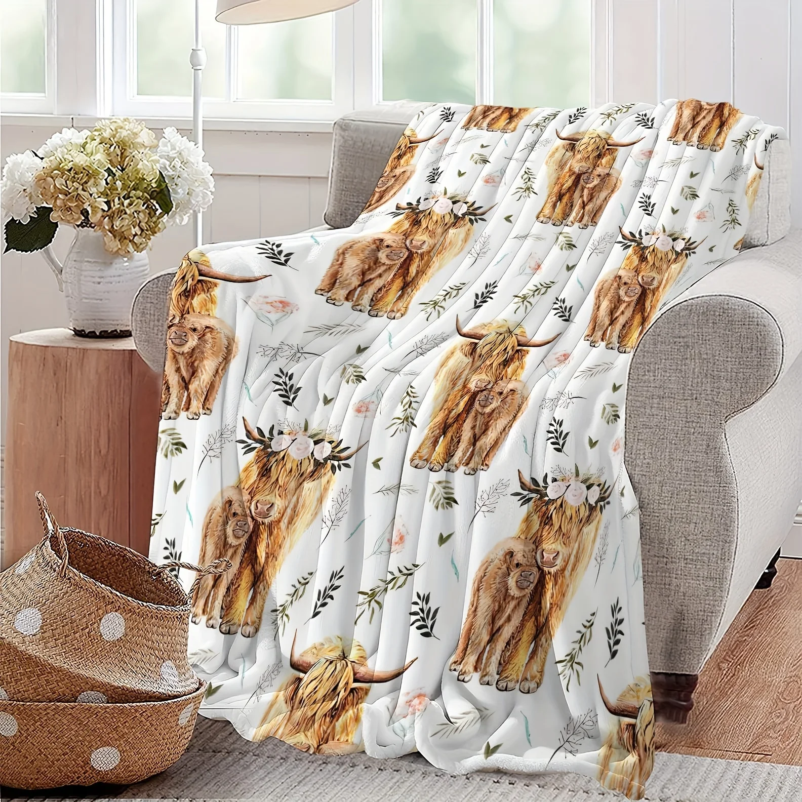 

VIKAMA Watercolor Highland Cow Floral Flannel Blanket Soft Plush For Kids Nursery Bedroom Sofa Throw Decor