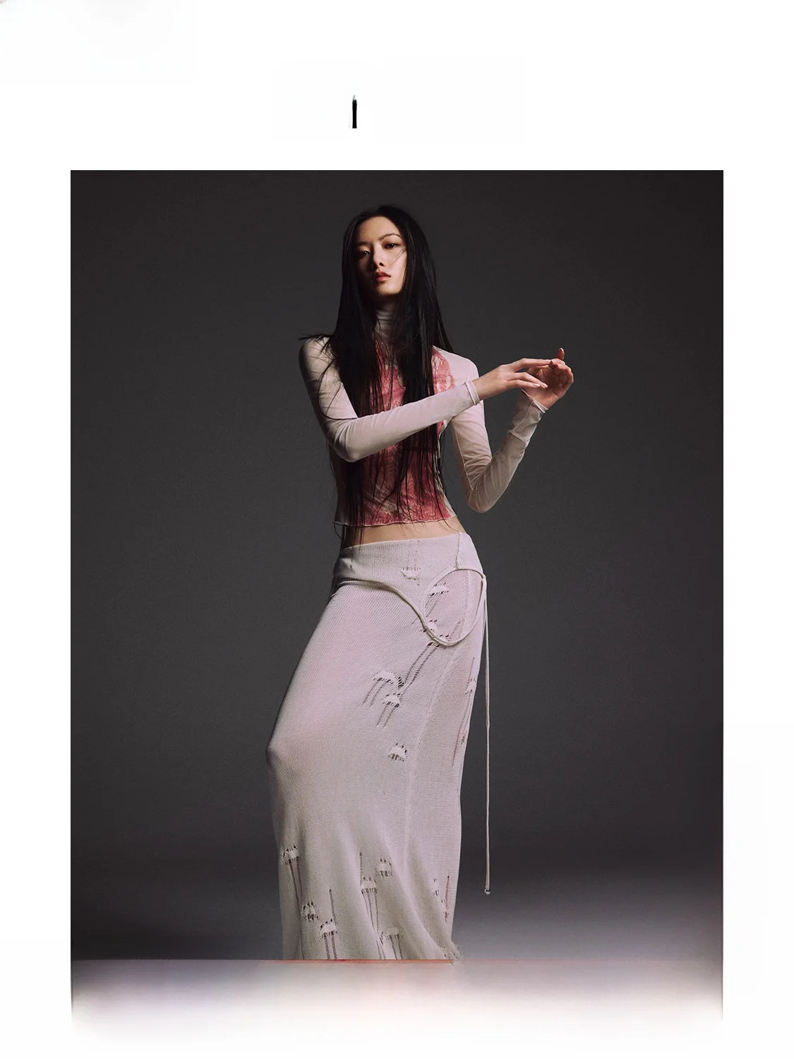 

Легкая дышащая белая сексуальная базовая футболка с принтом, ультратонкая, из регенерированного шелка, с длинным рукавом, весенняя коллекция