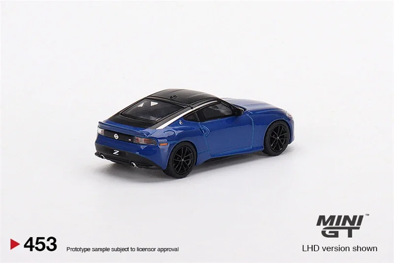 MINI GT 1:64 Z Performance 2023 Seiran Blue LHD Druckguss-Modellauto