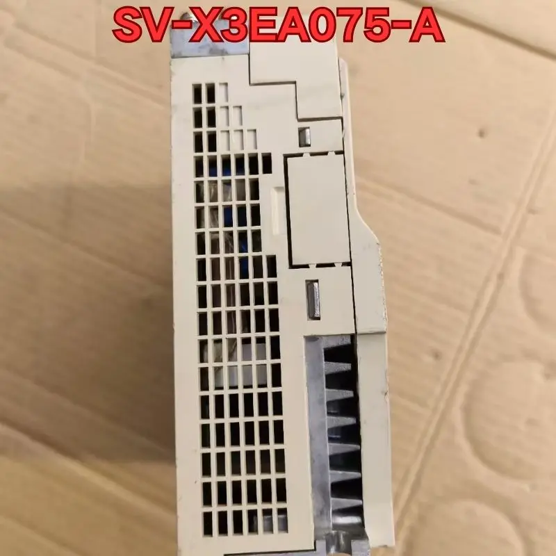Second-hand SV-X3EA075-A servo drive function test is normal The latest quotation in November 2025