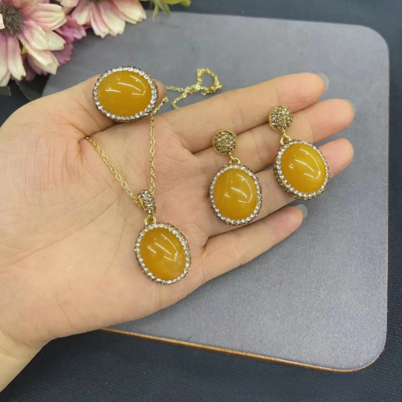 

New Synthetic Beeswax Necklace, Earrings, Rings, Women'S Jewelry Set, Collarbone Chain, Girls' Party And Banquet Accessories