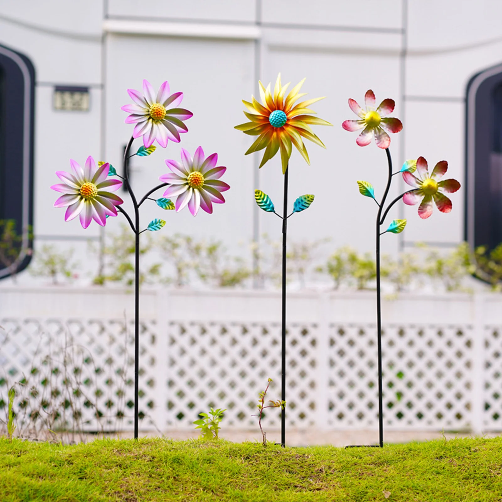 Wrought Iron Rotating Windmill Metal Wind Spinner Landscape Ornament for Outdoor Courtyard Yard Lawn Pinwheel Decor