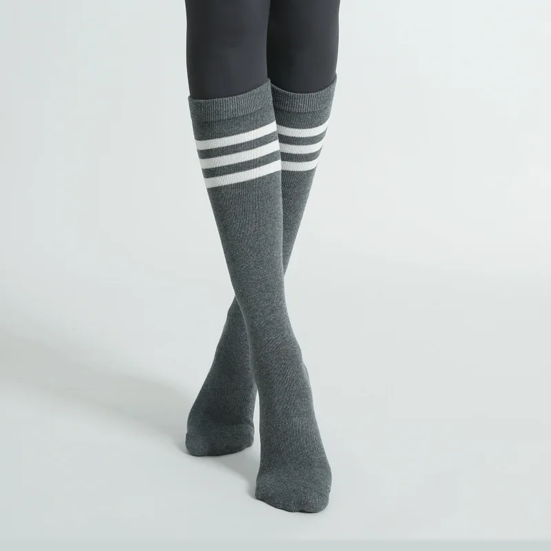 Herbst Winter Frauen Yoga Socken Gestreiften Baumwolle Fitness Atmungsaktive Pilates Socken Mittelrohr Nicht-Slip Gym Dance Ballett Grip socken – Detail 8