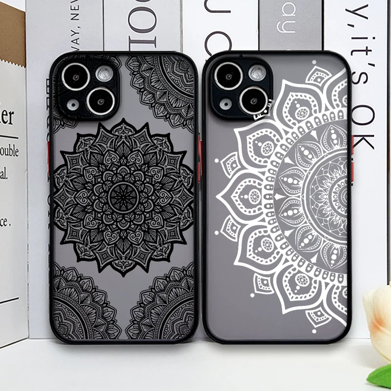 

Mandala Black Lace Flower Phone Case For iPhone 16 15 14 13 12 11 Pro Max Mini X XS XR SE 7 8 Plus Shockproof Hard Cover Fundas