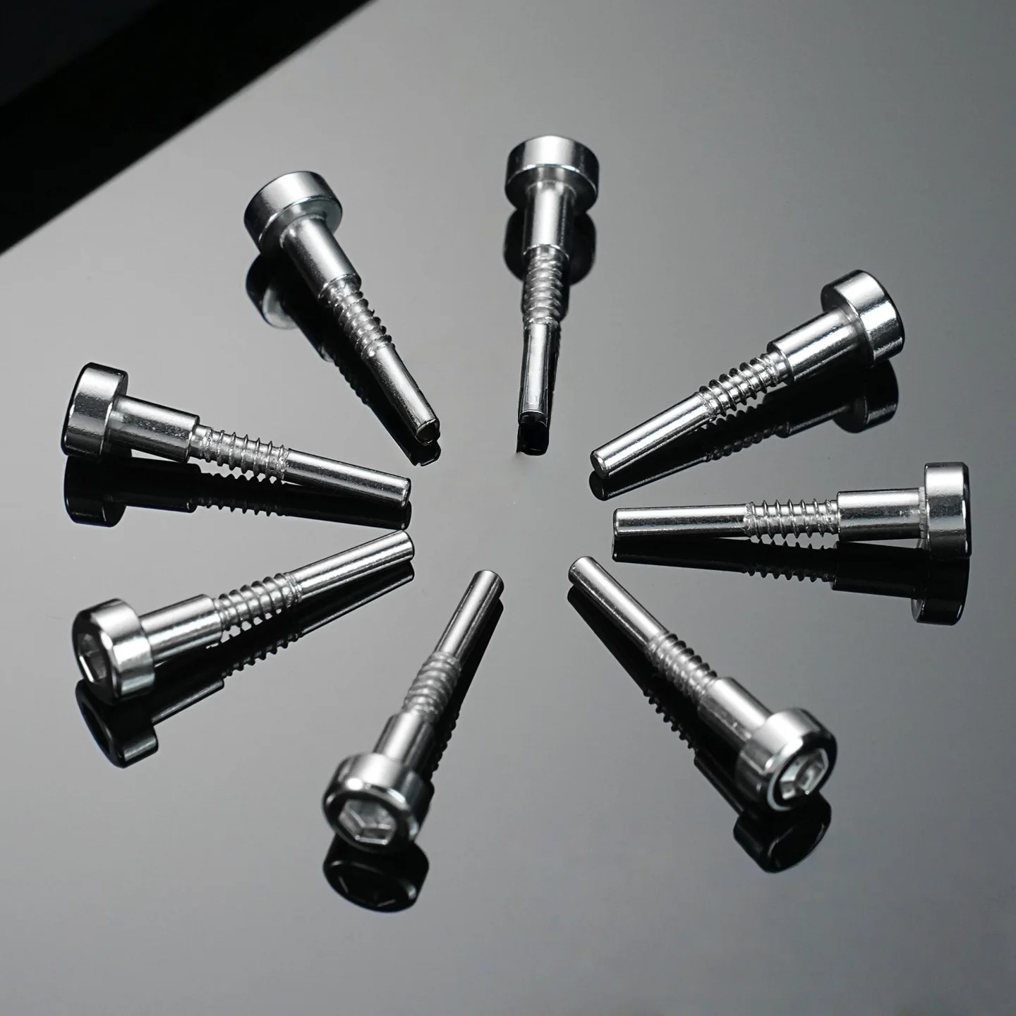 Watch screw accessories for Casio watch GWG-1000 Big Mud King fixed strap screw side case screw connecting rod repair parts