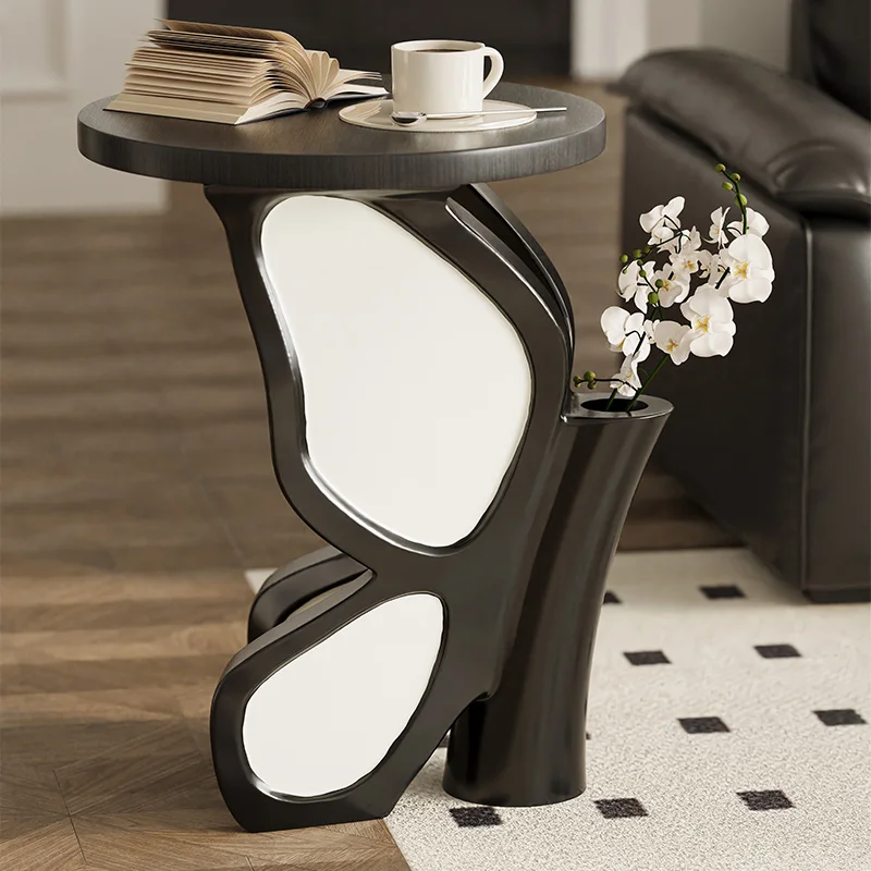 

Mid-Century Modern Creative Butterfly Side Table Floor Decor Ornaments Vintage Bedside Table for Living Room Housewarming Gift