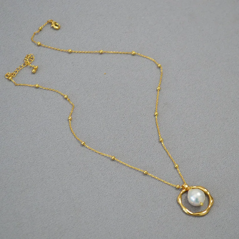 

Classic Design Irregular Geometric Ring Baroque Freshwater Pearl High-end Pendant Long Necklace Clavicle Chain Luxury Designer