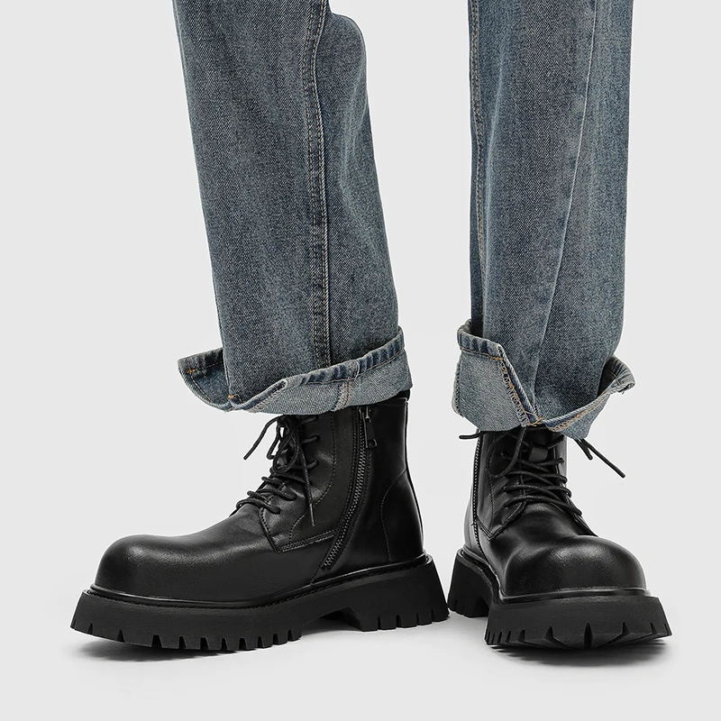 TThick Soled Autumn and Winter Men Height Increasing Boots with Side Zippers Simple Fashionable Non Slip Motorcycle Short Boots