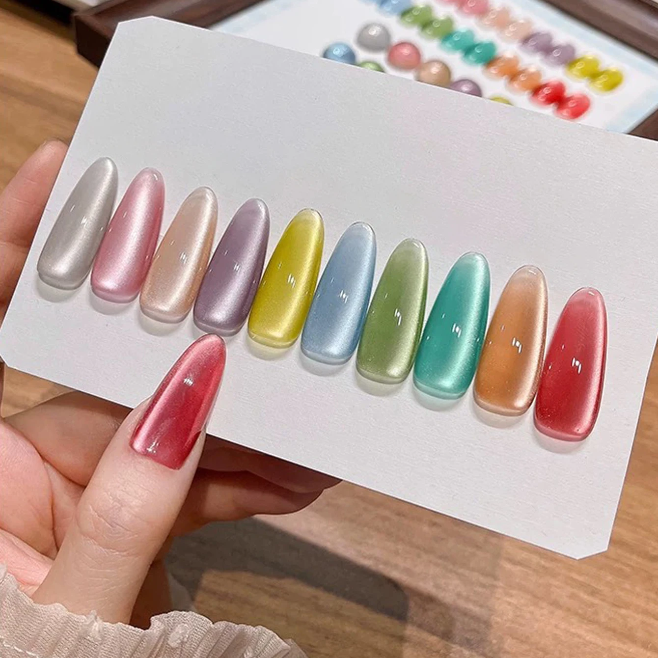 1-10 قطعة حبة الزجاج القط العين هلام مسمار البولندية فلاش الأخضر كريستال المغناطيسي هلام مسمار البولندية الملونة الزجاج حبة مسمار الفن لوازم