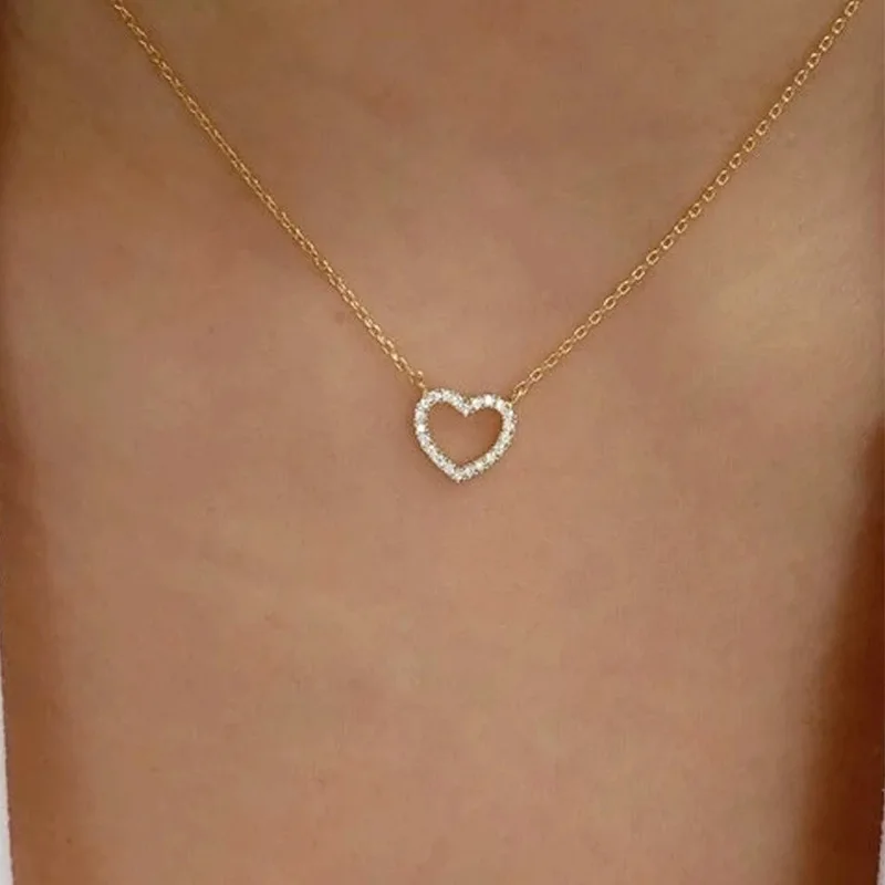 Fashion rhinestone Heart Choker Necklace for Women Short Chain Shape Pendant Collares Necklace Ethnic Bohemian Jewelry Kolye