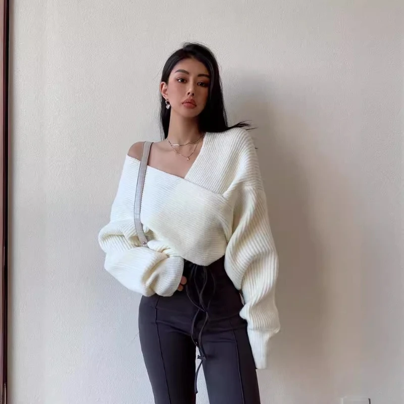 

Spice Girls Sexy Loose Cross Sweater Women Autumn Navel One-word Shoulder Knitted Sweater Top Beautiful and Elegant Temperament