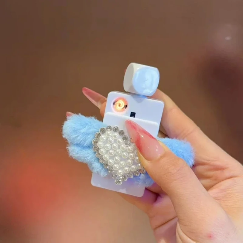 Fuzzy Angel Wing Igniter Square Perfume Container Shell Crystal Edged Pearl Badge Reusable Gas Powered Lady Smoking Gift