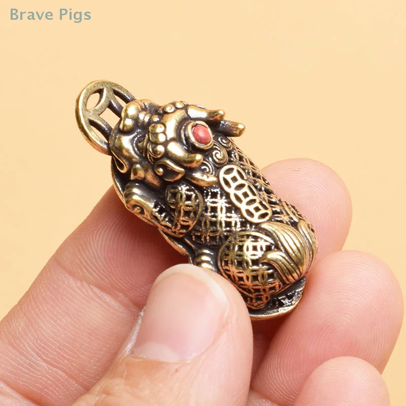 Brass Animal Pixiu Coin Charms Pendant Statue Ornament Chinese Miniature Figurines Home Office Tabletop Decoration Accessories