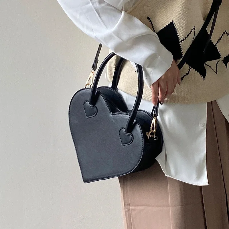 Trendy Women's Bag Sweet and Caring Handbag Niche Design Retro Single Shoulder Bag Black Diagonal Cross Bag Handbag for Women