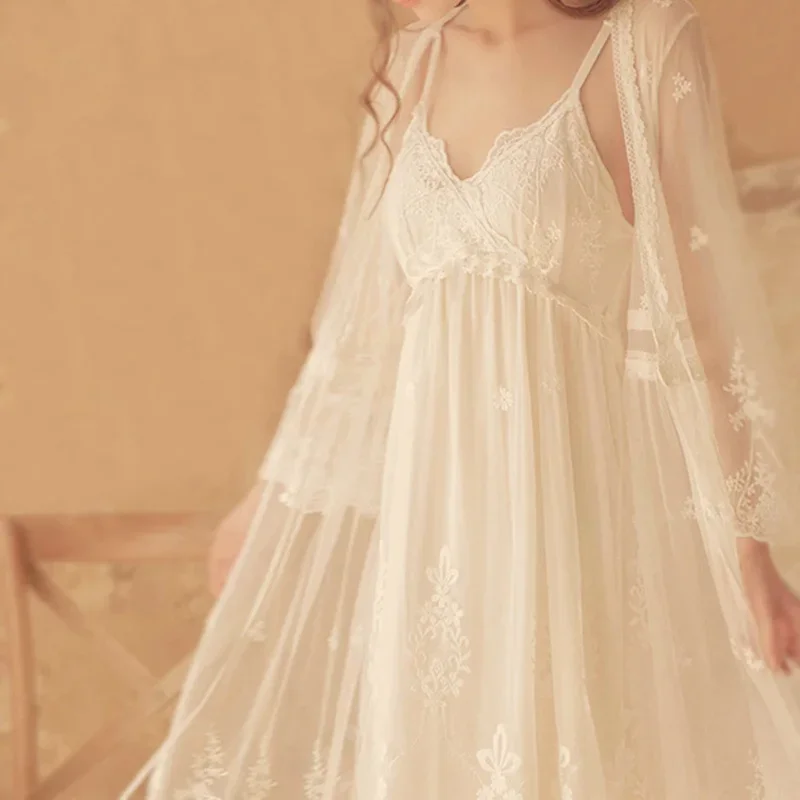2 Pieces Set Women White Lace Elegant Nightgowns Nightdress Sleepwear Lolita Spring Summer Palace Style Vintage Dress Bathro MN1