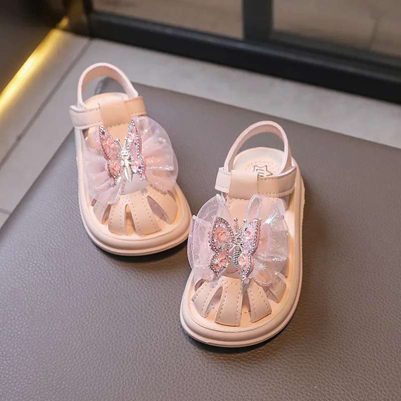 2024 sommer Neue Kinder Bowknot Baby Closed Toe Sandalen Weichen Boden Prinzessin Schuhe Mädchen Schmetterling Sandalen