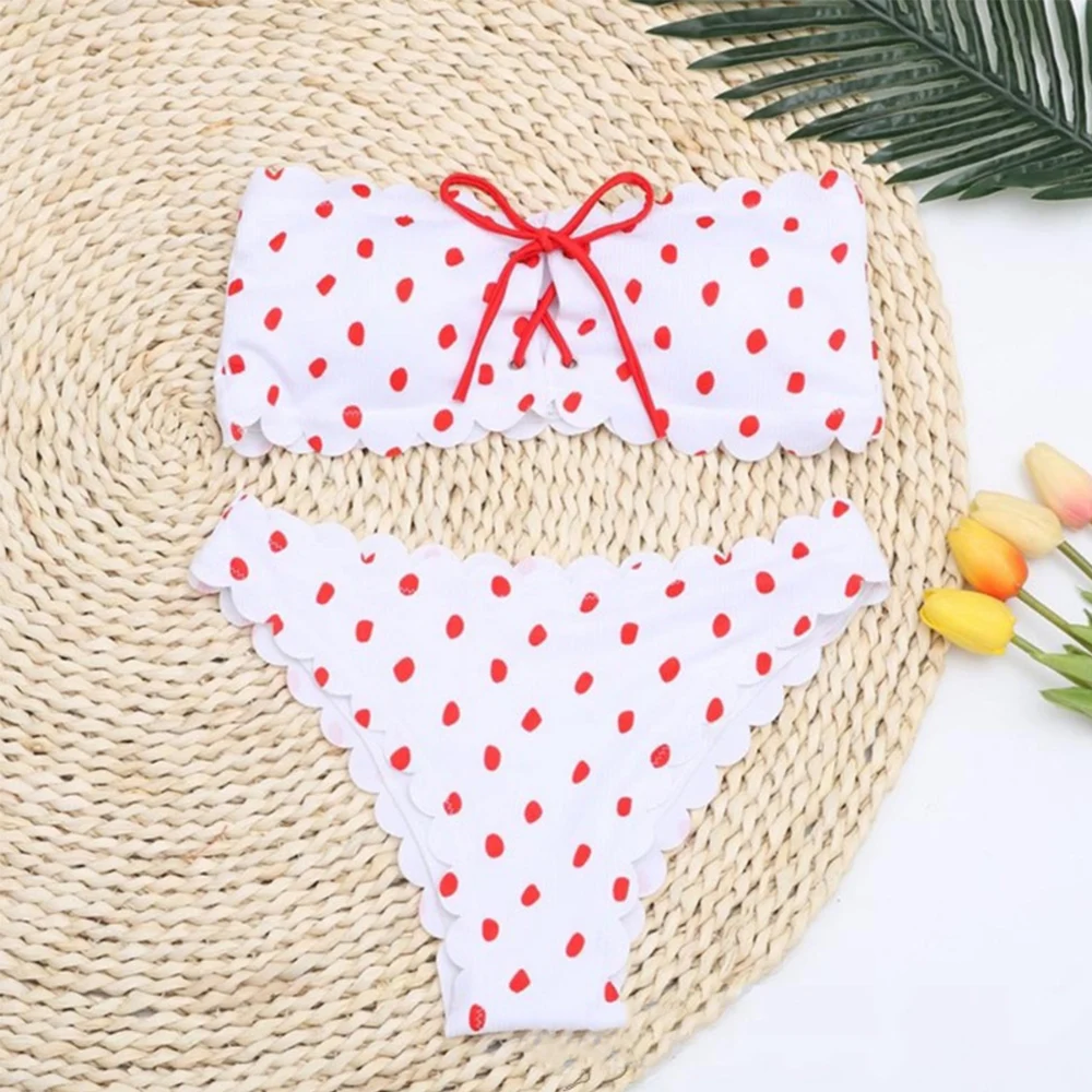 Polka-Dot Schnür Bikinis 2024 Casual Holiday neuer Split-Top-Badeanzug für Frauen Sommer Retro Polka Dot sexy BH Bade bekleidung Outfits