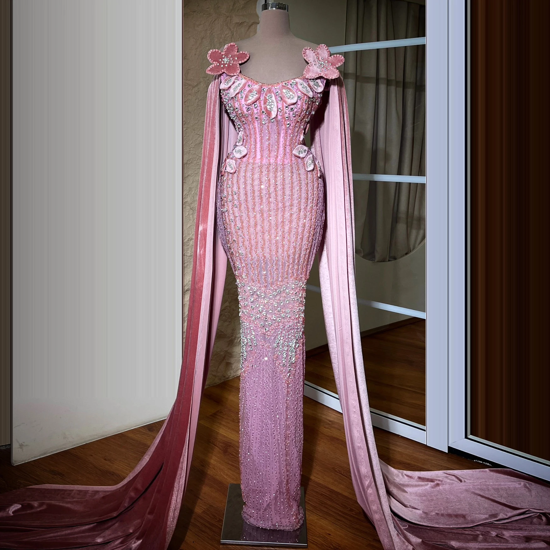 Luxury Customized 3D Flower Prom Dresses With Cape Sleeve V Neck Prom Evening Gowns Robe De Soiree