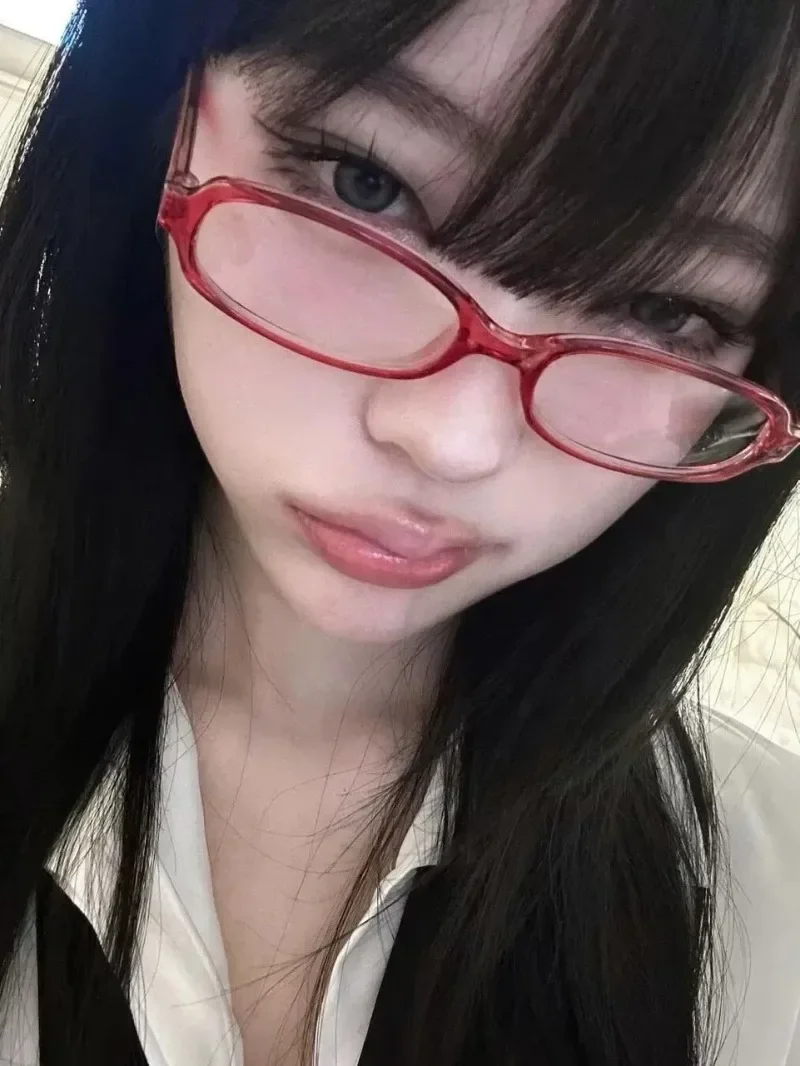 Y2K Small Oval-Square Fashion Glasses — product information 11