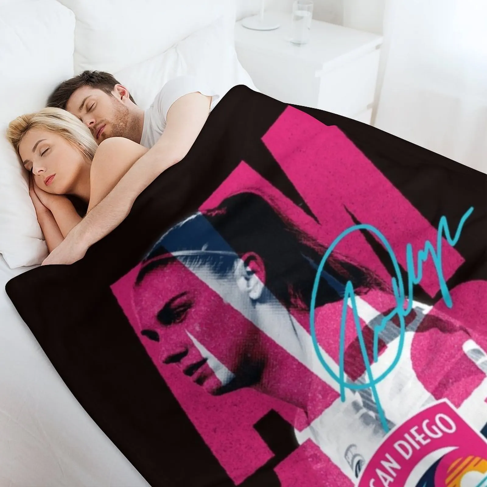 NWSL Alex Morgan رمي بطانية أريكة عملاقة Retros هدايا عيد الميلاد بطانيات هدية مضحكة #4