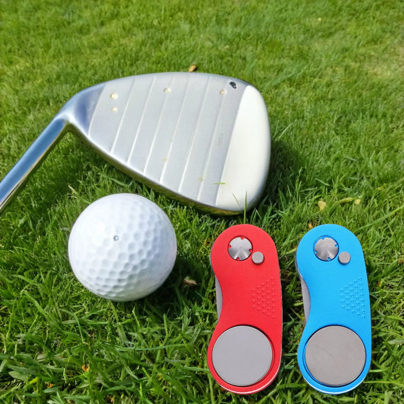2Pcs Golf Divot Repair Tool Foldable Aluminum Alloy Green Fork Portable Ergonomic Pitch Mark Fixer Golf Maintenance