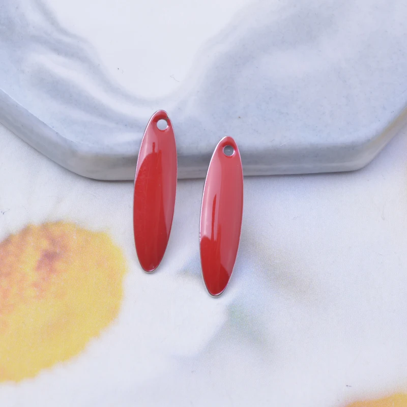 30 Stück Kupfer-Silberfarbene Emaille-Anhänger, beidseitig emailliert, für DIY-Schmuck- und Ohrringherstellung – Detail 5