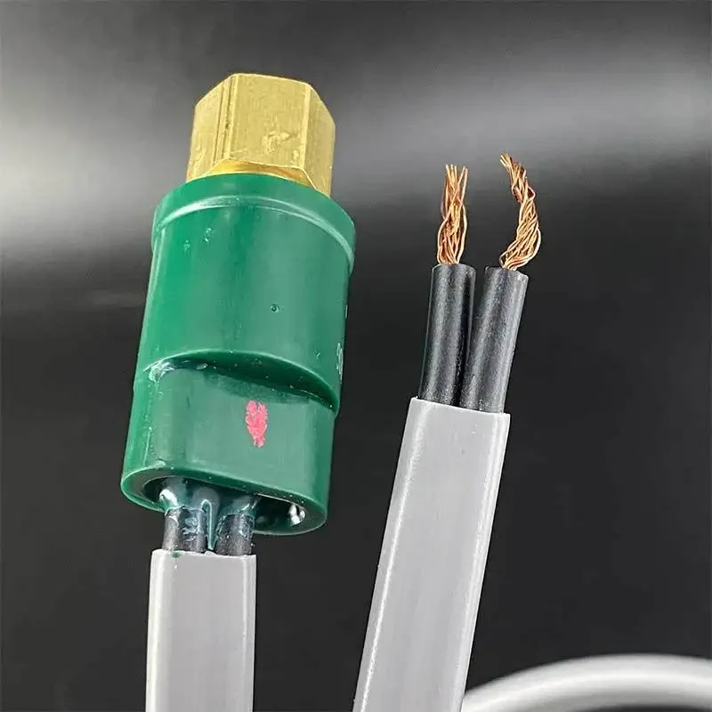 อุปกรณ์เสริมเครื่องปรับอากาศส่วนกลาง HK02ZA165 เครื่องหมุนเหวี่ยงไอเสียสวิตช์ป้องกันแรงดันสูง 19XR