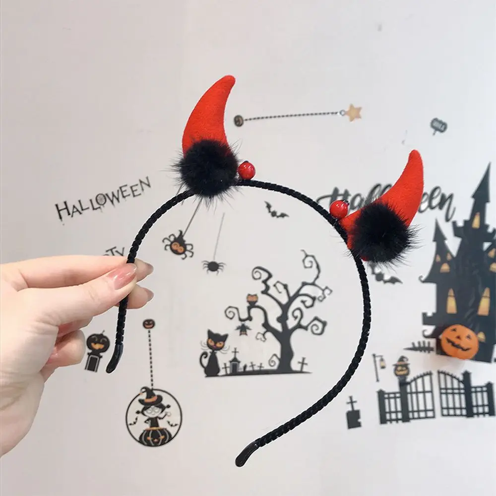 

Funny Performance Fluffy Cosplay For Women Halloween Headdress Evil Cute Hair Hoop Bull Horn Headband Women Hair Hoop