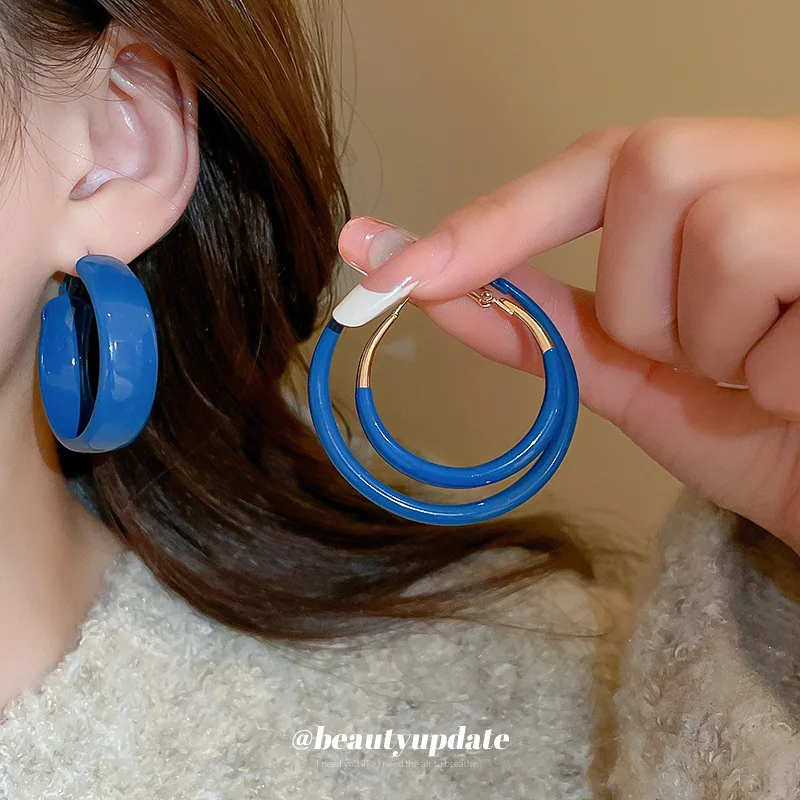 1 Set Klein Blue Simple Round Earrings Women's Retro Style Earrings, Fashionable Personalized Earrings, Light Luxury High Luxury